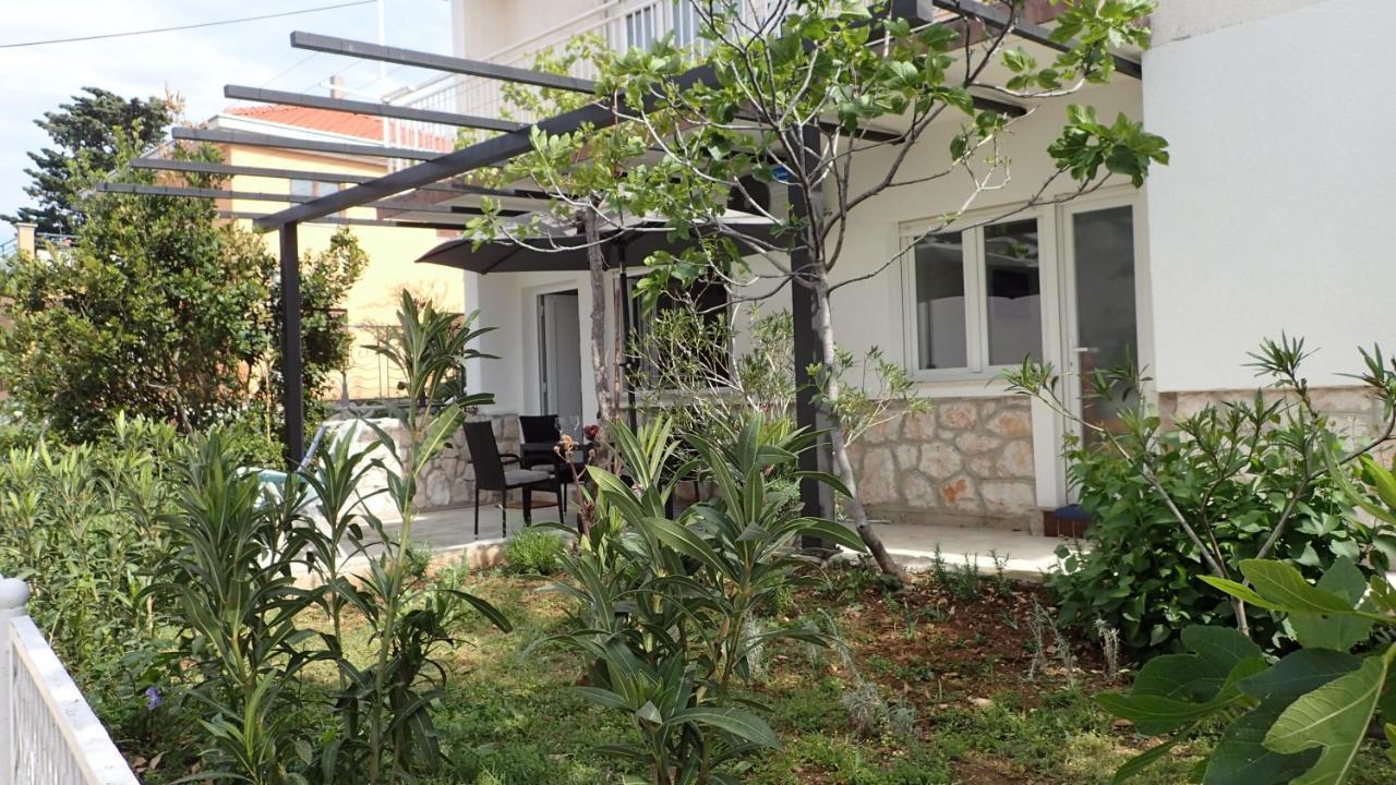 Apartman Vitamare 160 M From The Beach Novi Vinodolski Buitenkant foto