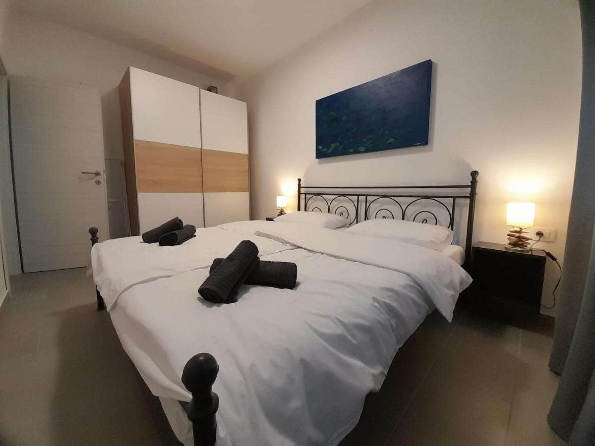 Apartman Vitamare 160 M From The Beach Novi Vinodolski Buitenkant foto