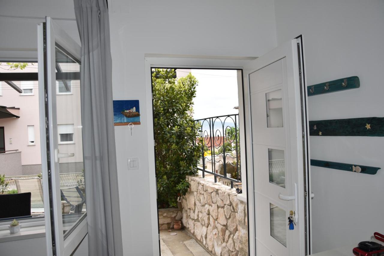 Apartman Vitamare 160 M From The Beach Novi Vinodolski Buitenkant foto