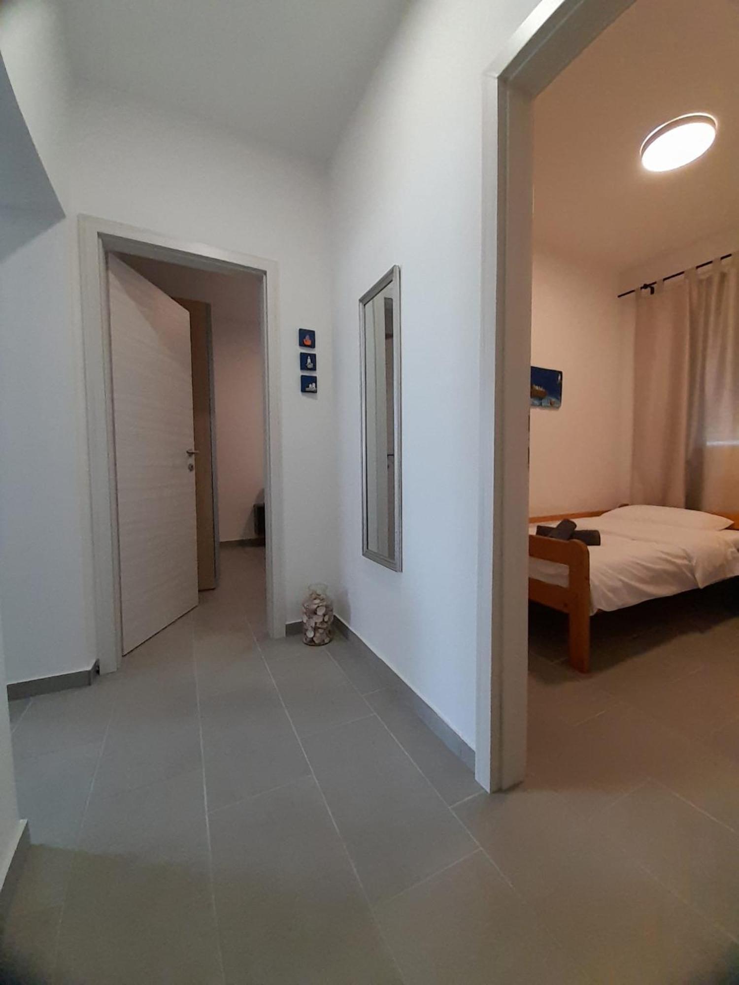 Apartman Vitamare 160 M From The Beach Novi Vinodolski Buitenkant foto